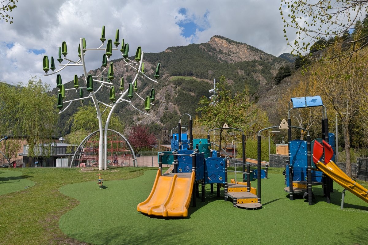 El Comú d’Ordino impulsa una consulta ciutadana per definir la millora del parc de Prat de Call