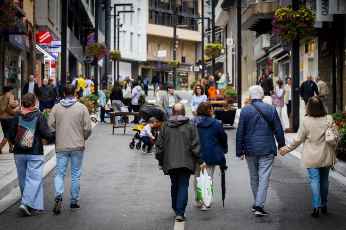 Carrers Vius’ es consolida tots els diumenges entre maig i novembre i suma el tercer dissabte de cada mes