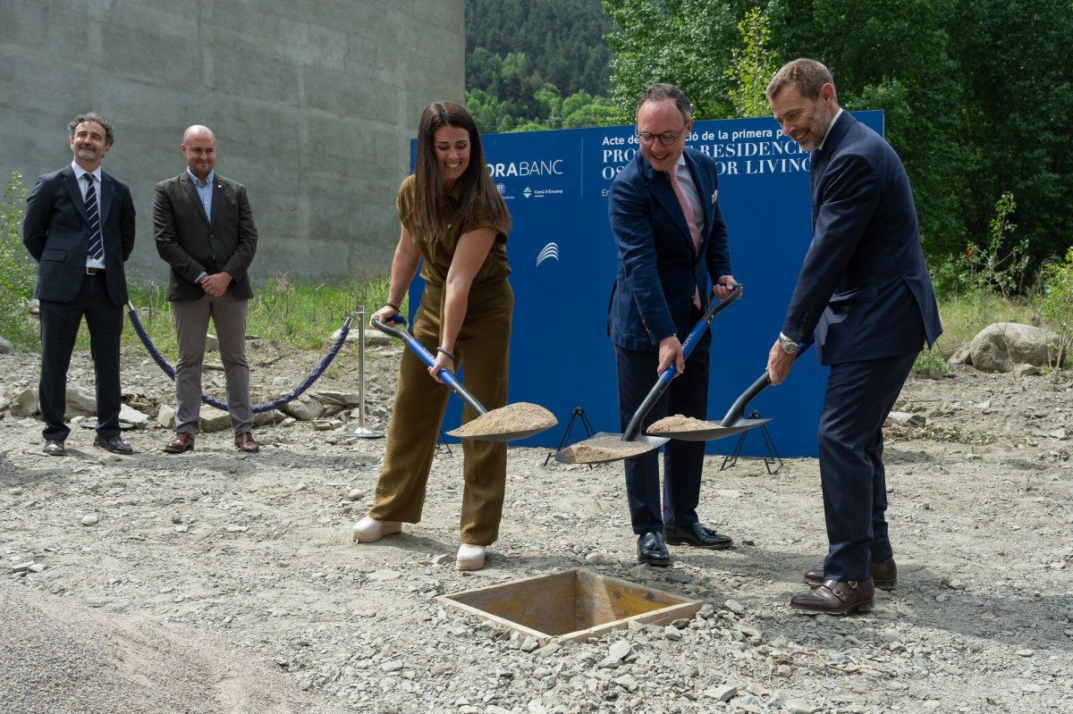 Col·locada la primera pedra del futur centre sociosanitari per a la gent gran a Encamp