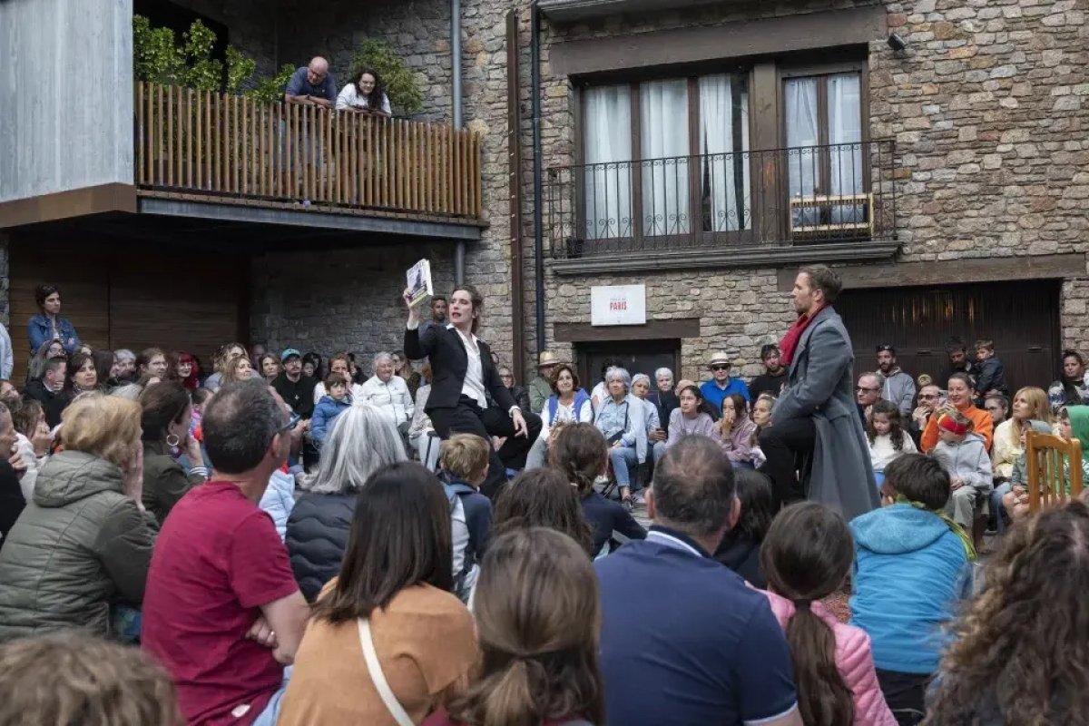 Canillo es converteix en un gran escenari a l’aire lliure amb l’èxit de “Les Trois Mousquetaires, la série”