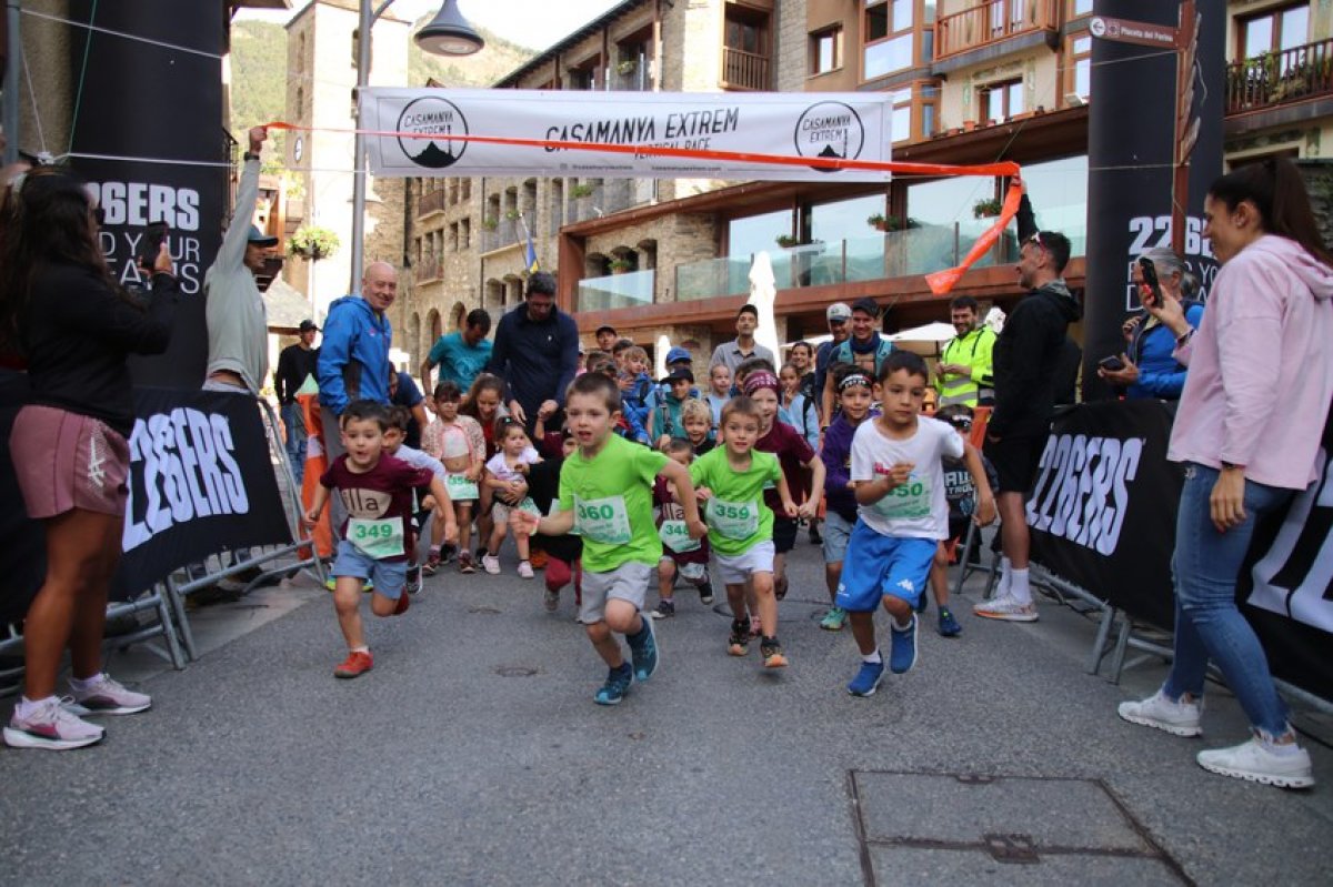 La Casamanya Extrem Vertical Race 2026 bat rècords de participació
