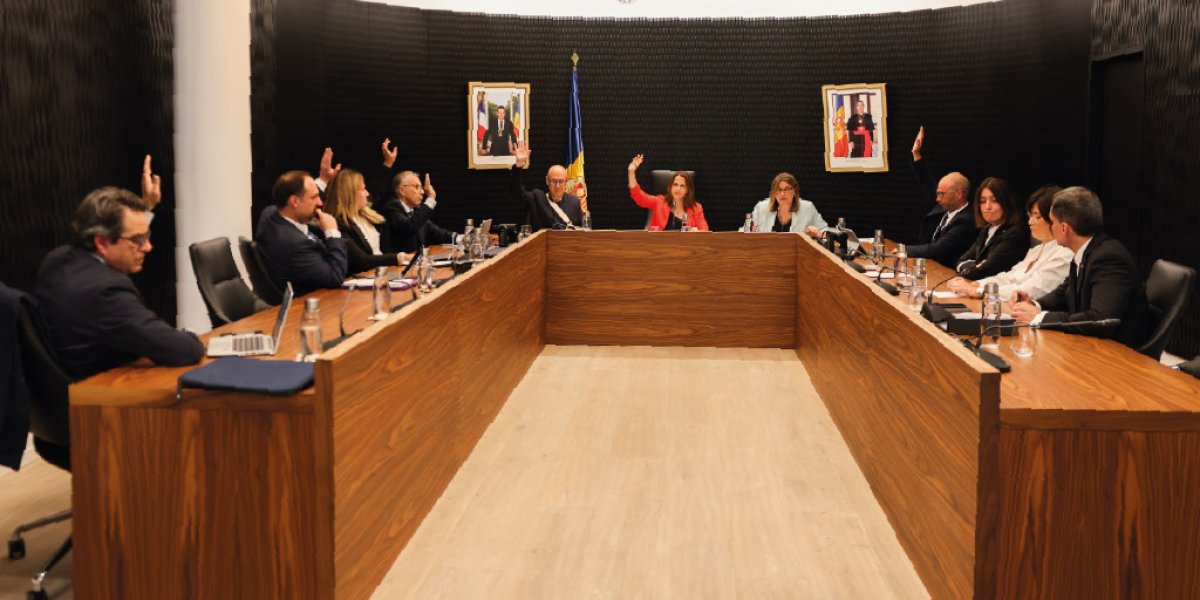 El Comú d’Escaldes-Engordany renovarà la gespa del camp de futbol del Prat del Roure
