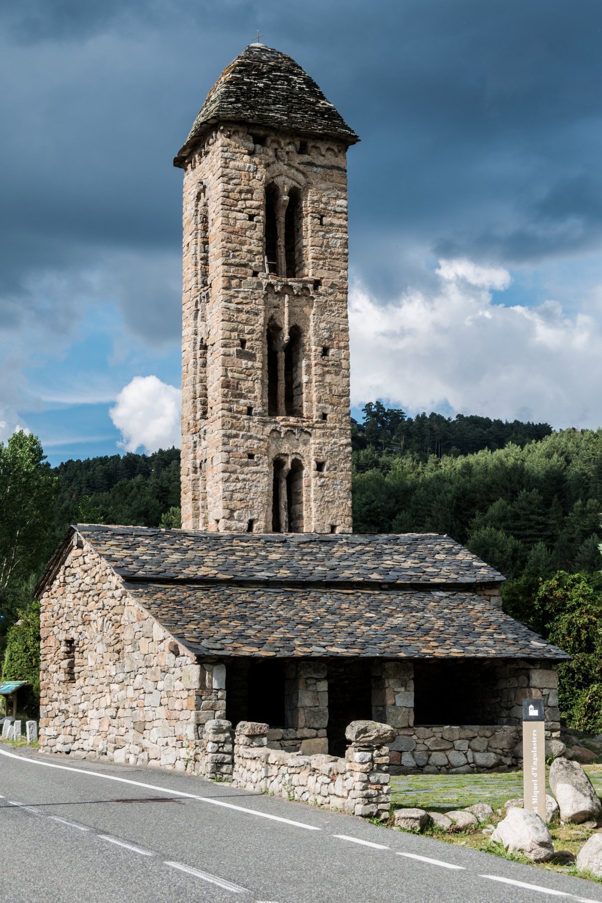 S’aprova l’entorn de protecció definitiu de Sant Miquel d’Engolasters