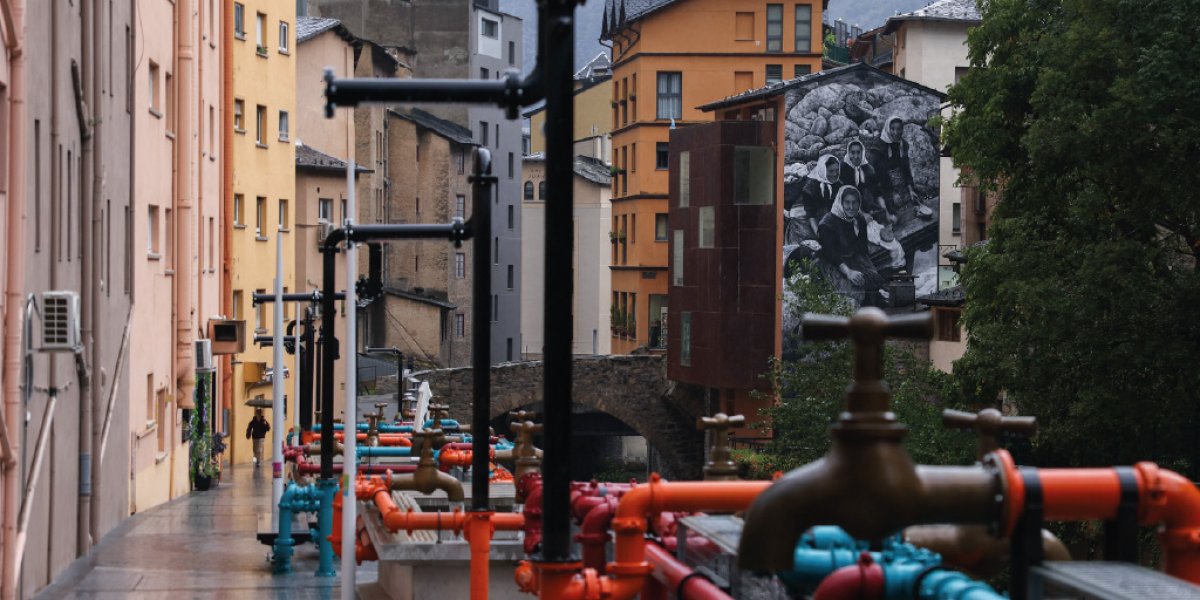 Els murals i la il·luminació dels ponts culminen el Projecte Caldes