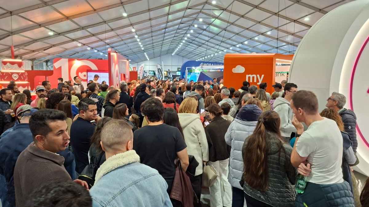 Uns 450 participants s’apropen a l’estand d’UNICEF Andorra durant la Fira d’Andorra la Vella